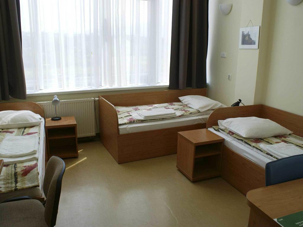 Bit Hotel Bielsko-Biala Room photo